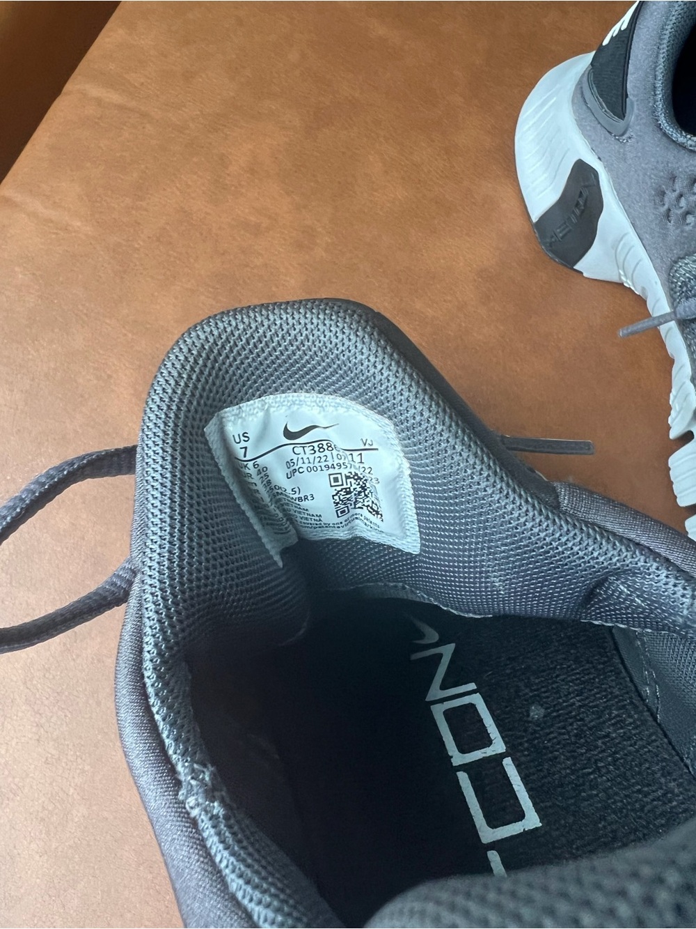 Nike Free Metcon 4 Training Shoes - Picture 3 of 5